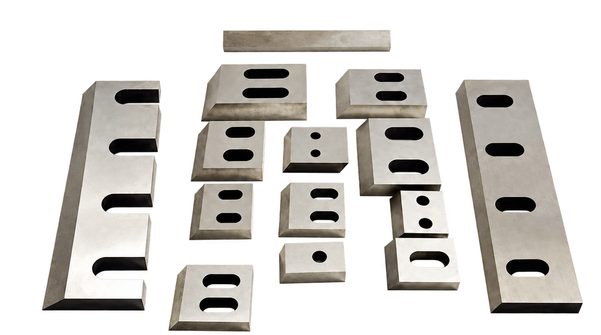 Plastic crusher blades with slotted and round mounting holes